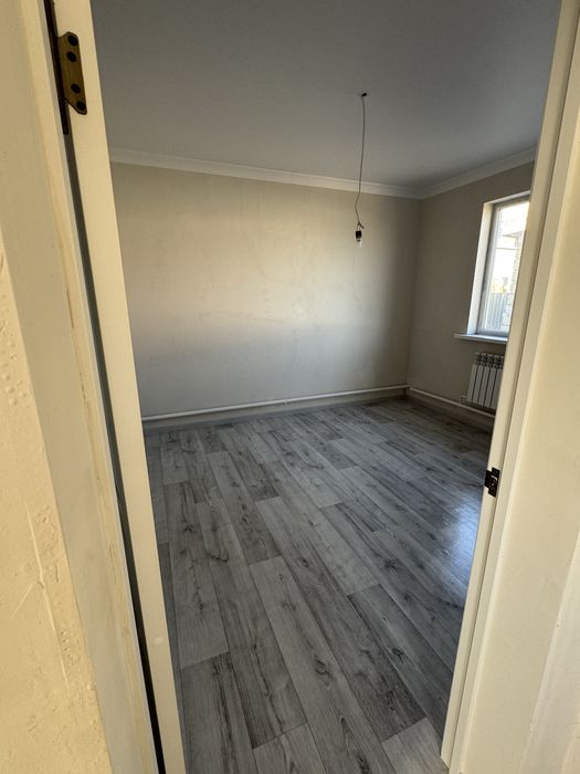 Продам гараж с времянкой