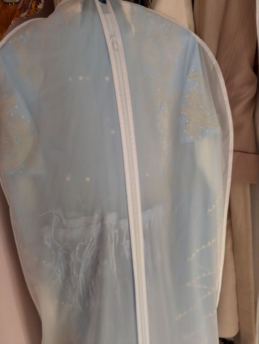 Ansanbl , narxi kelishiladi yana