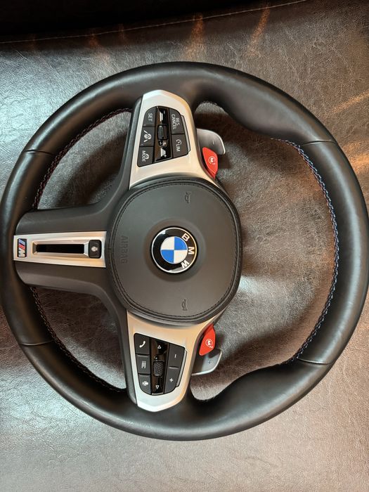 Оригинален волан м8 с айрбаг