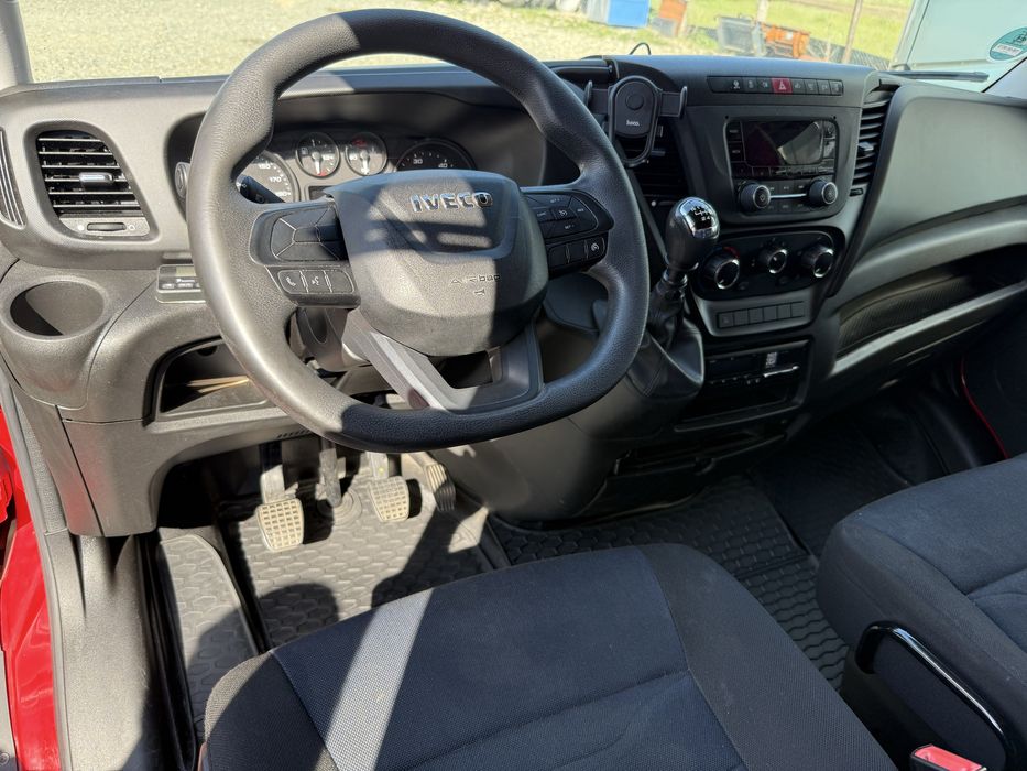 Iveco daily autoplatfoma