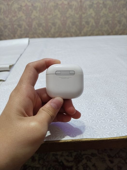 AIR PODS 4 цвет белый