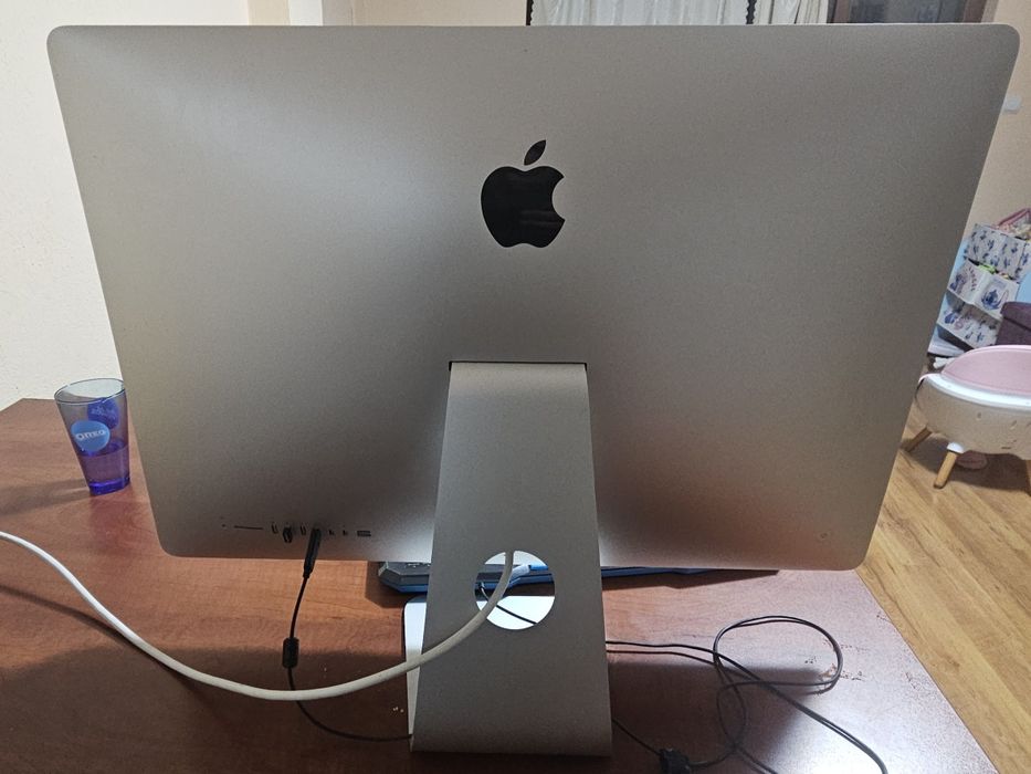 Apple I mac 27"  Windows 10  !!!