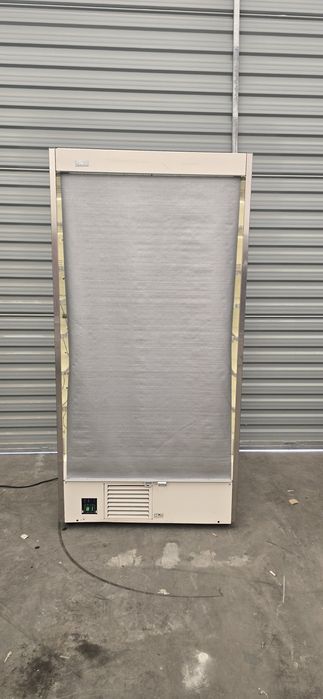 Vitrina frigorifica perdea aer lactate mezeluri legume fructe băuturi