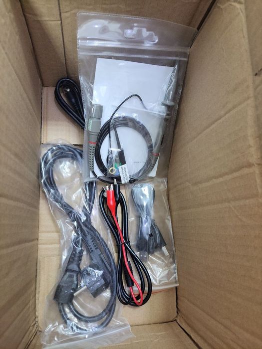 Осциллограф  Hantek DSO2D10