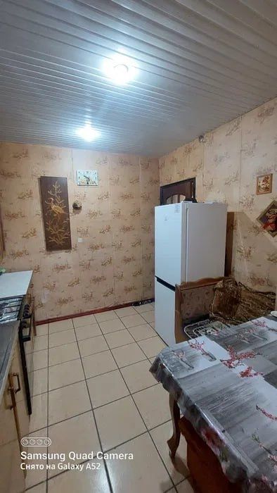 Бобура 2/2/8 Срочно с мебелью 58квм