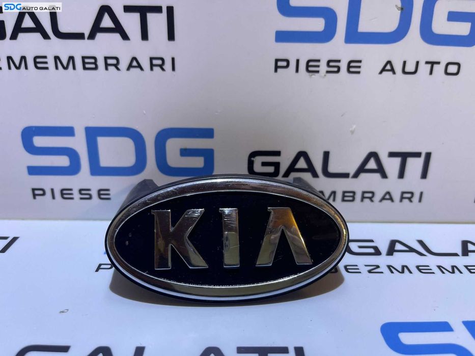 Sigla Emblema de pe Bara Spoiler Fata Kia Cerato 2003 - 2008