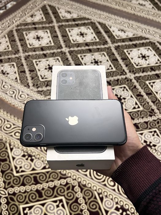 Айфон 11 black.