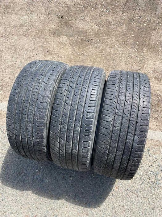 3шт Шины GoodYear 215 45 R17