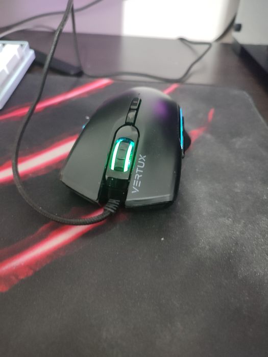 Mouse Gaming Vertux