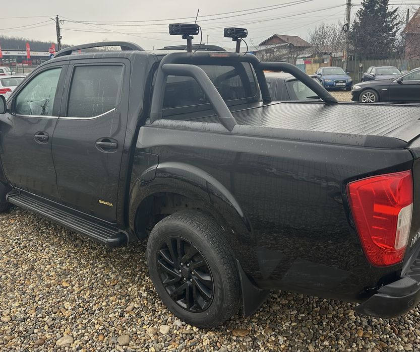 Nissan Navara full option