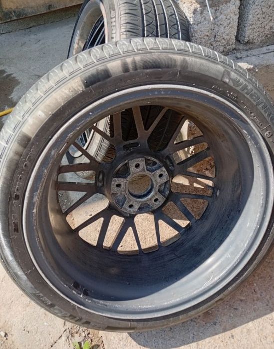 Продам диски с шинами