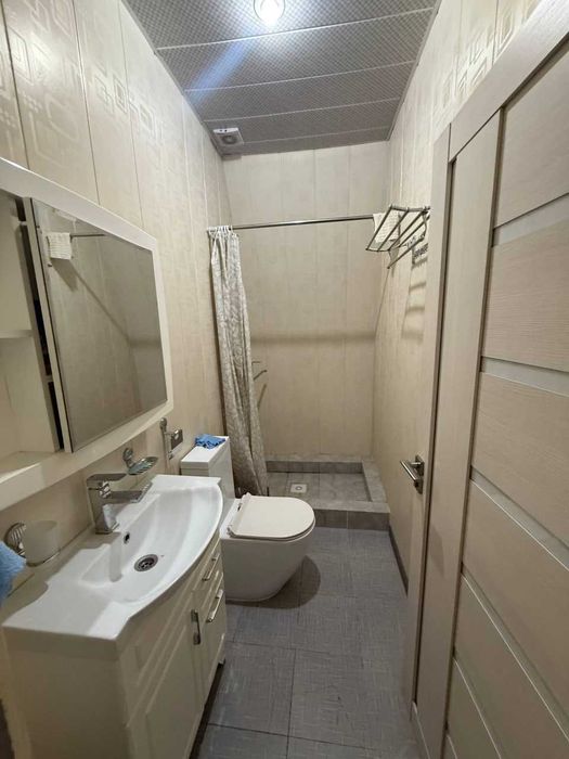 Участок махалля Казирабад, 6 комнат 3,5 сотки 2 этажа