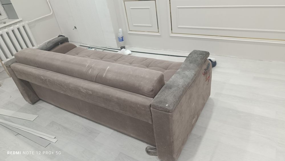 Здравствуйте продам диван