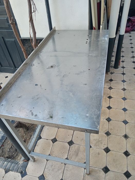 Стол из нержавейки