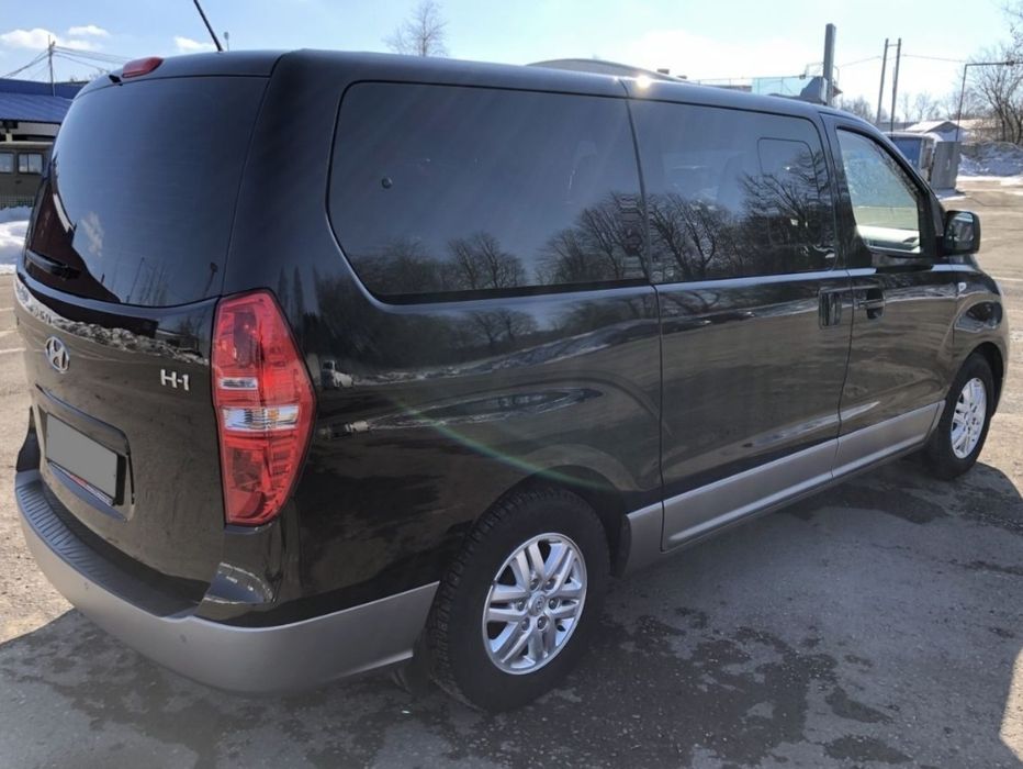 Minivan Rental with Driver: Trips Cities, Suburbs, and Between Cities