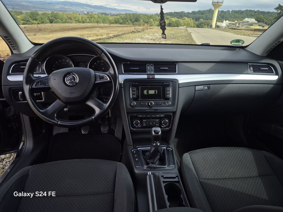 De vânzare Skoda Superb 2.