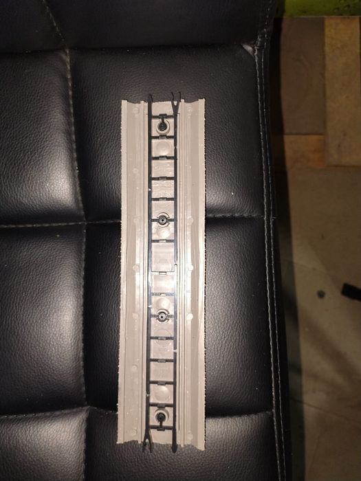 Terasament șine Roco Line machetă trenuleț electric HO cale ferată