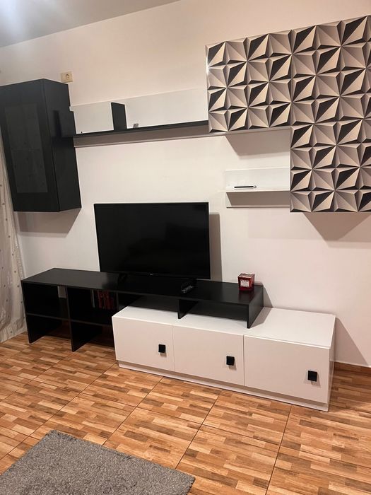 Inchiriez studio Militari Residence