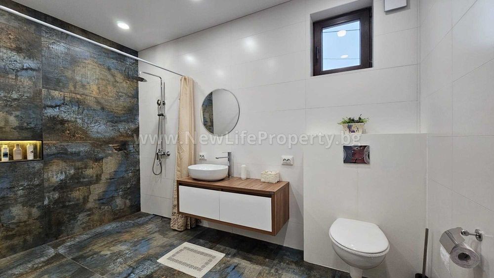 Продава се Къща в с. Каменар, Област Бургас - 248 кв.м за 1130 €/кв.м - Снимка #12