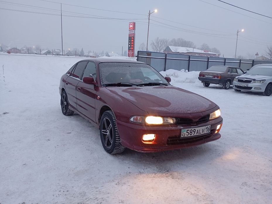 Продам мицубиси галант