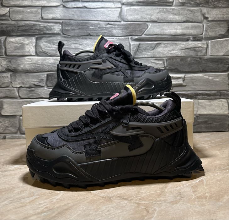 Adidasi Off-White Odsy 1000