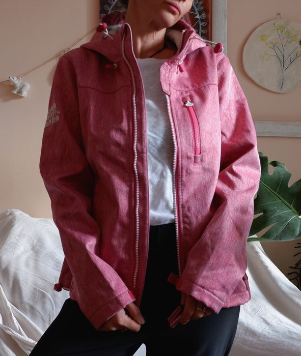 Ветровка Superdry