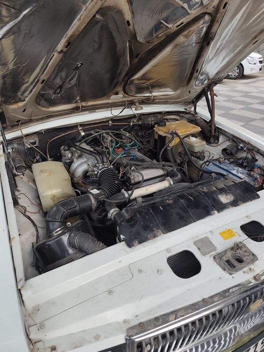 Продаётся автомобиль газ 3102 акула 2006 года.