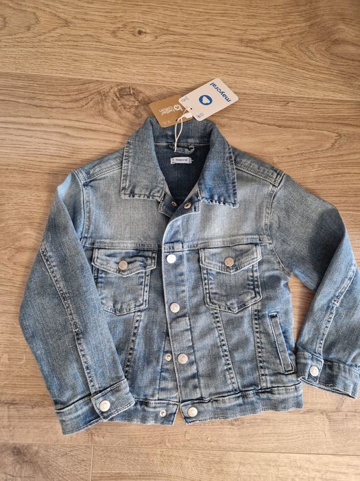 Mayoral Есен/ Зима Нови дрехи с етикети 110см 5г