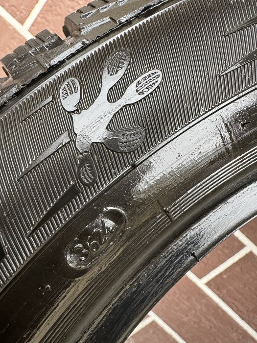 Зимний шины 2-штук