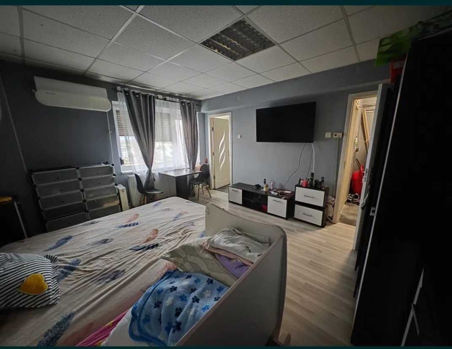 Garsoniera de vanzare