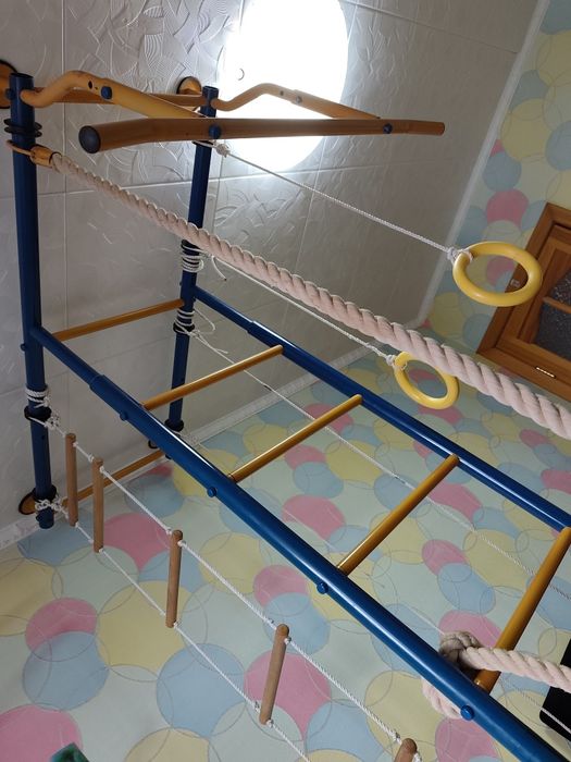 Продам шведскую стенку