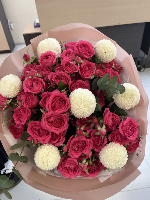 Цветы свежие розы