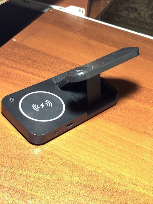 Зарядное устройство Foldable B-18 USB Type-C, USB черный