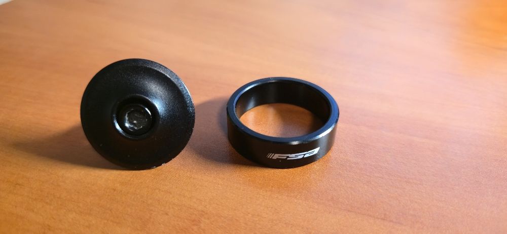 Vând ghidon și pipă Specialized!