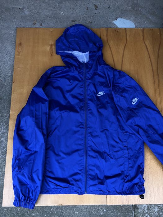 Грейки,ветровки,шапки и чантички