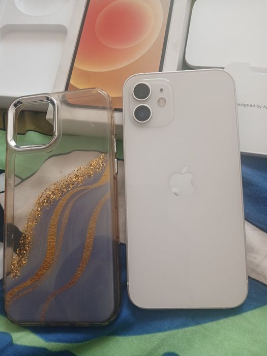 Айфон 12, акб 79, в ремонте не был