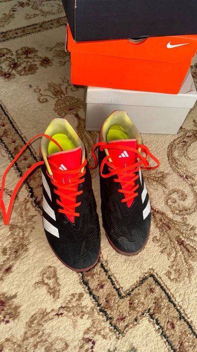 Куртку outventure и бутсы адидас