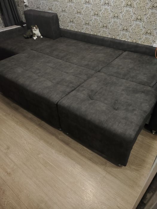 Продам просторный  диван