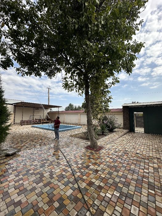 Продам дачу (земля 6 соток)