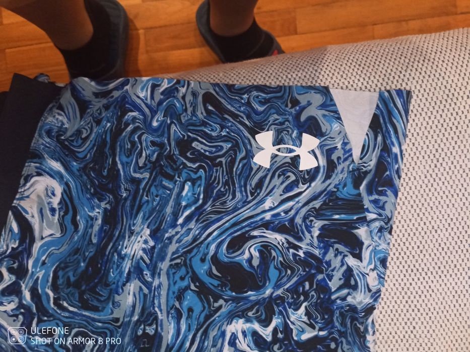 Къси спортни панталони under armour
