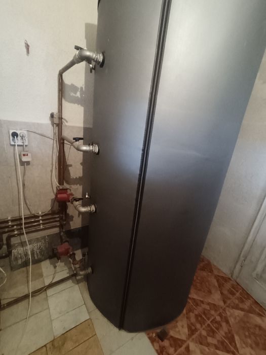 Puffer 1000l Lambollitori  în stare foarte  bună  folosit o iarna.