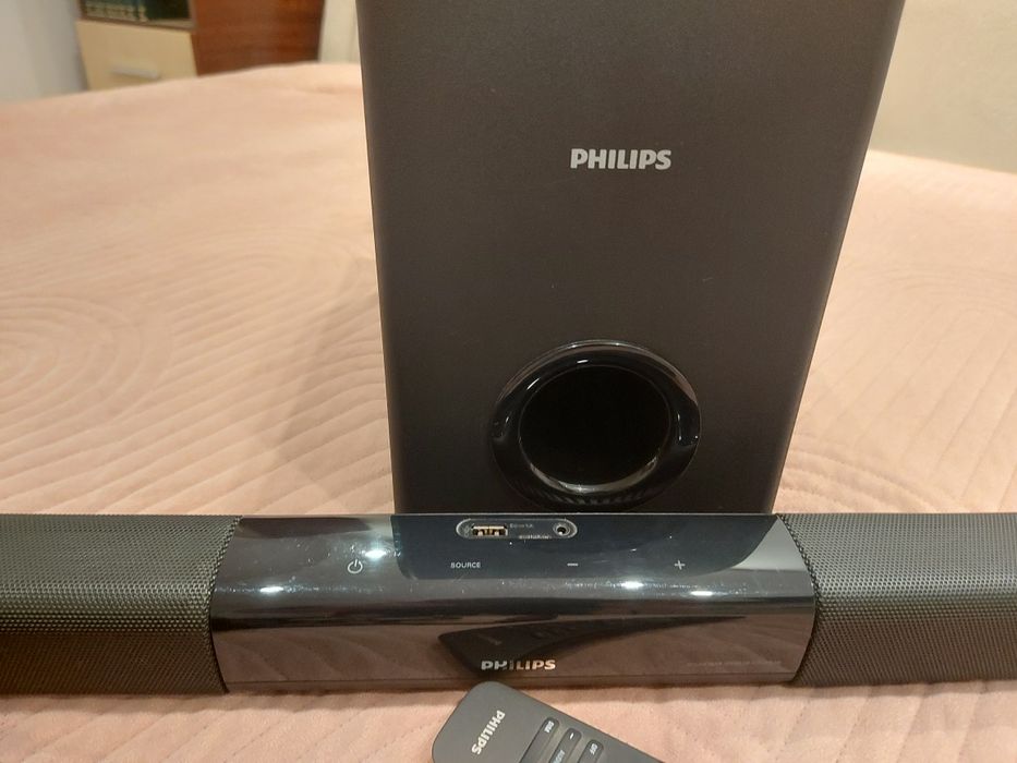 Soundbar Philips cu subwoofer