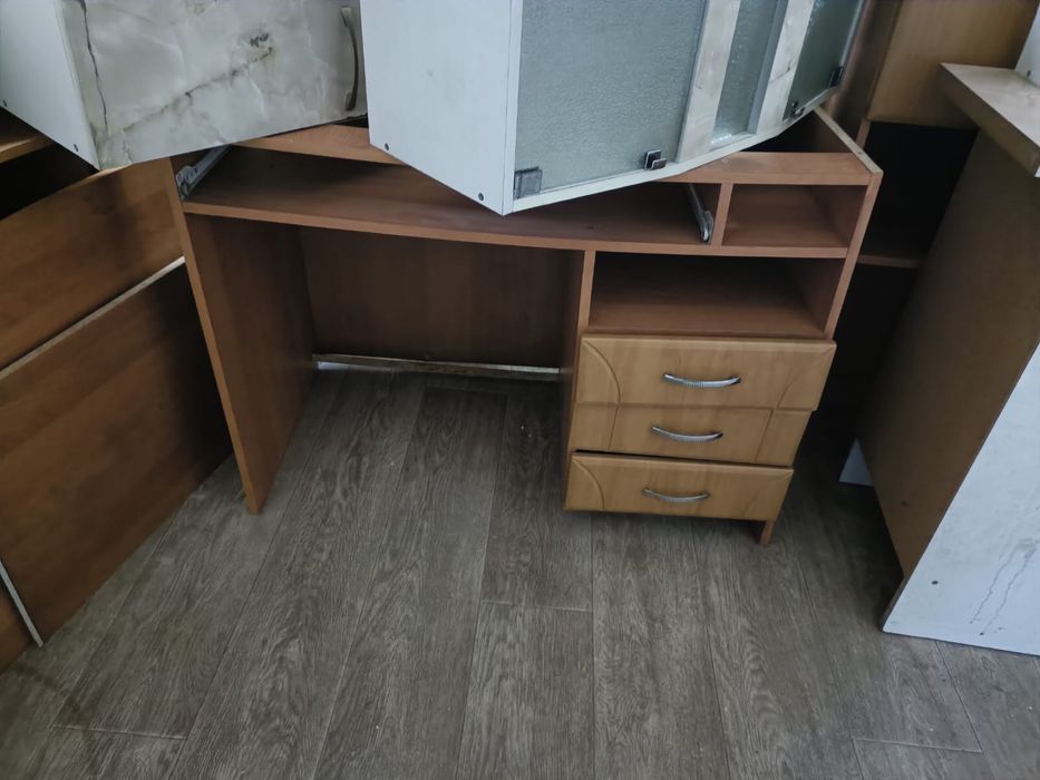 мойка с зеркалом, комп стол шкаф