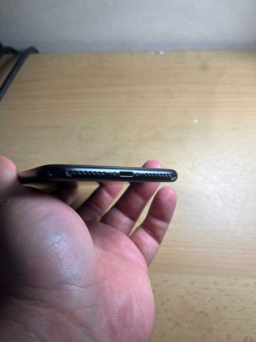 Apple iPhone 7 Plus, черный