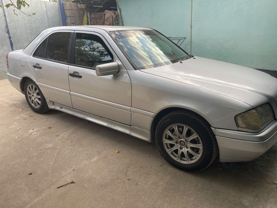 Mercedes Benz C280