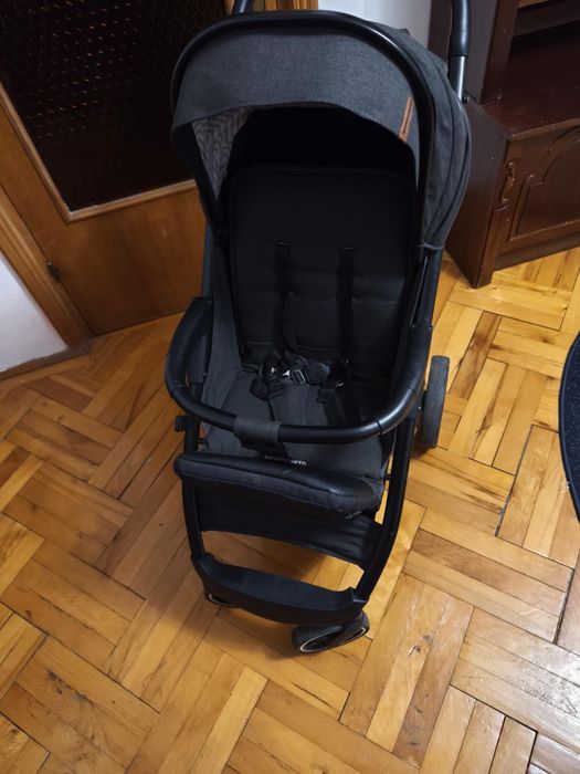 Van carut sport , cu pozitie de somn