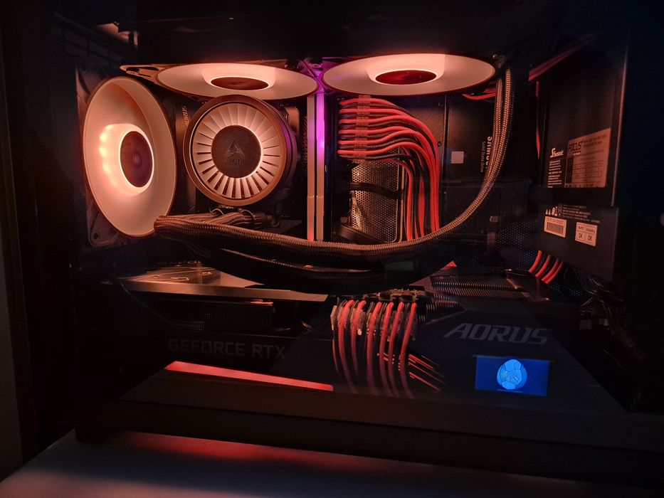 Vand placa video 3070ti gigabyte Aorus Master !!!