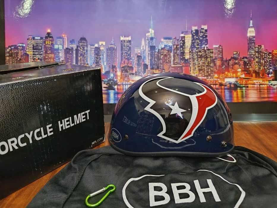 Мото шлем от бренда BBH