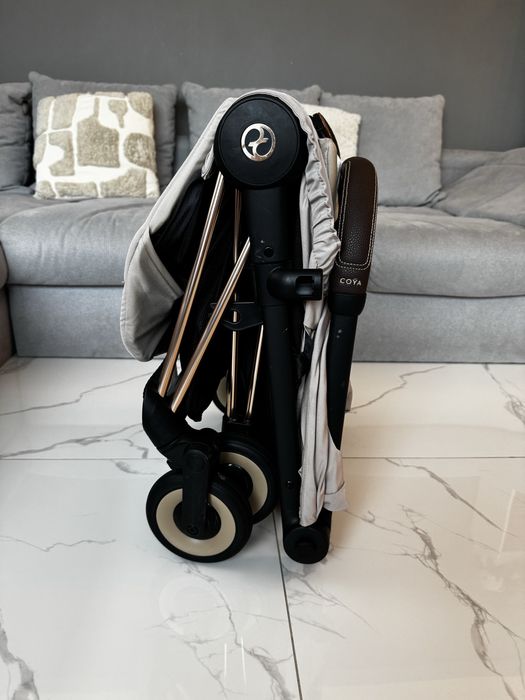 Лятна количка Cybex Coya