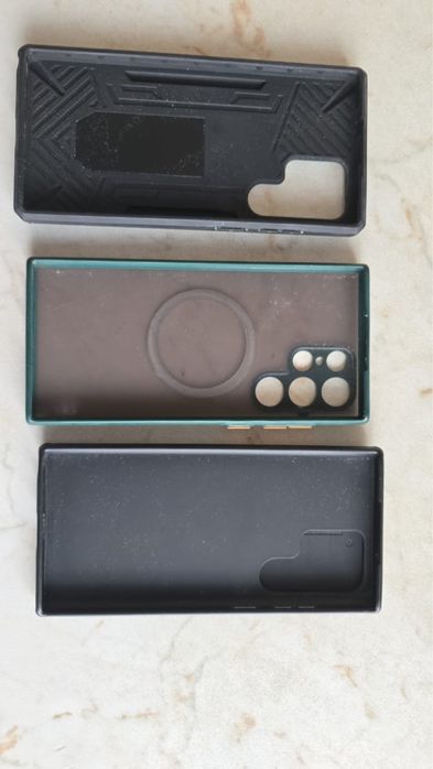 Продам чехлы на Samsung S22 Ultra